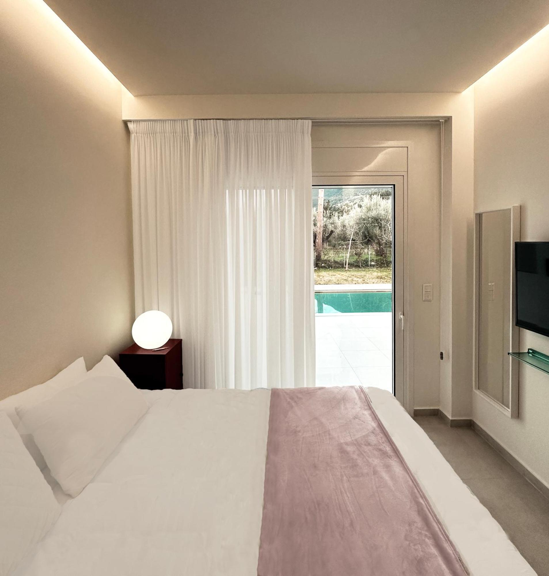Splash With Private Pools Apartment *